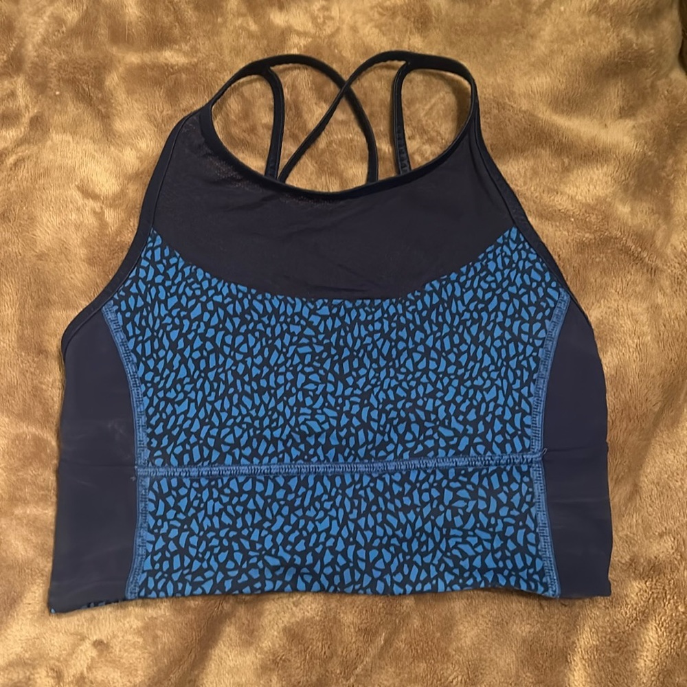 Lululemon top